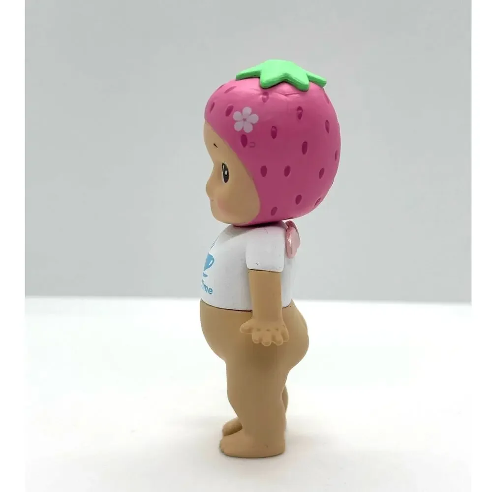 New Unbranded Kewpie/Angel Collectible Mini Figure, Strawberry Cafe, Open Box